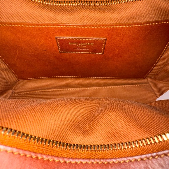 YSL Raffia Downtown Shoulder Bag - Picture 13 of 16